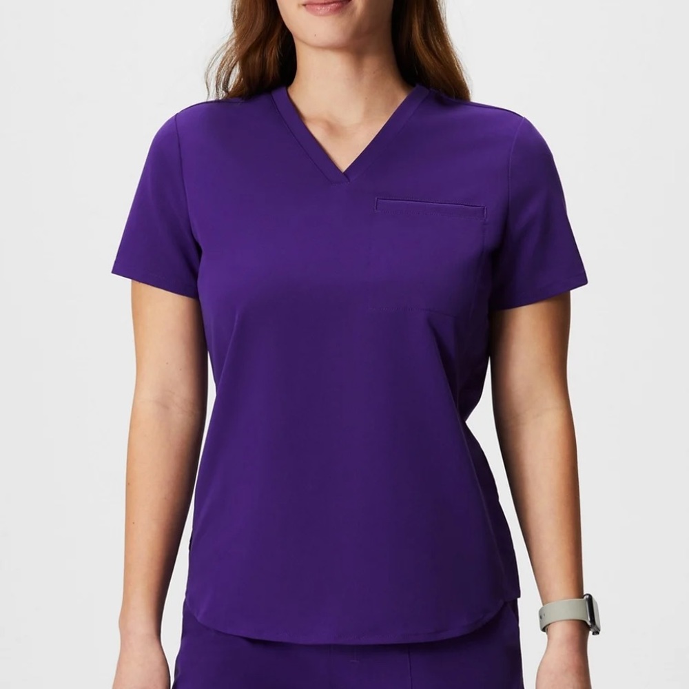 fabletics scrub top!